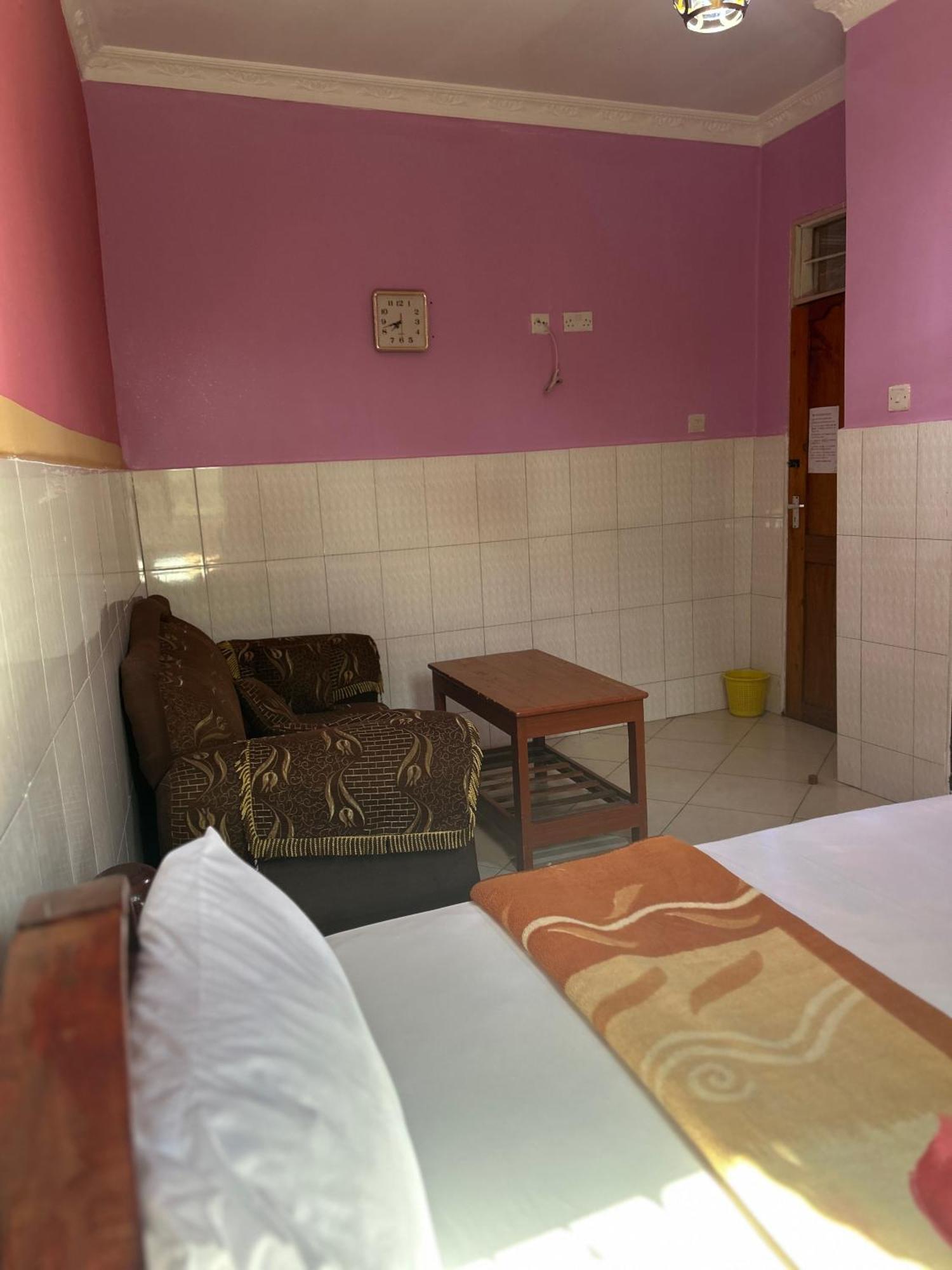 Tanpak Gardens Bnb Bed & Breakfast Dar-es-Salaam Eksteriør bilde